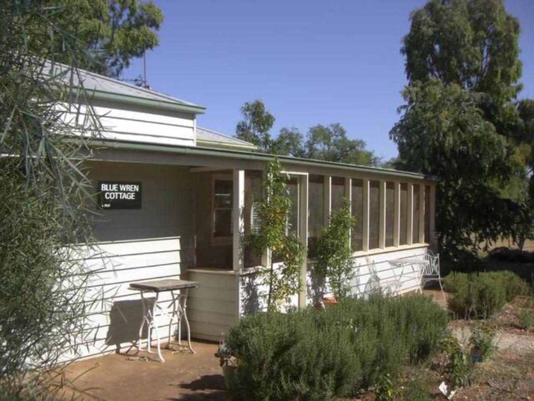 Lochinver Homestead And Cottages Maryborough Exterior photo